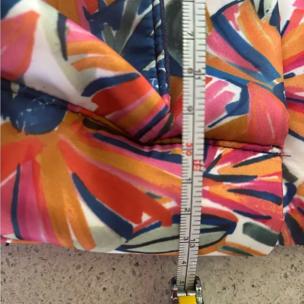 Nicole Miller make up/toiletry pouch